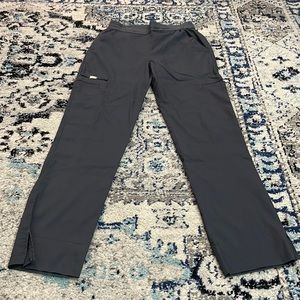 ⛔️SOLD⛔️ 💰 3 for $25 🏷 Women Cherokee Luxe Elastic Waist Cargo Pants Pewter XS
